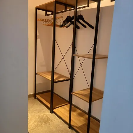 A Schiera - Di Pregio - 6 Posti Letto 3*